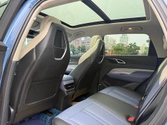 Hongqi HS3 2.0T four-wheel drive promising version - фото 10