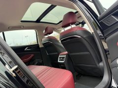 Hongqi H5 1.5T DCT Xuanying 2 million units commemorative edition - фото 13