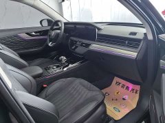 Hongqi HS5 2.0T Zhilian Qixiang four-wheel drive version - фото 6