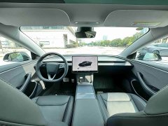 Tesla Model 3 rear-wheel drive version - фото 5