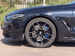 BMW 8 Series 2022 840i Four-Door Coupe M Sports Package - фото 4