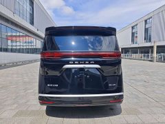 Denza D9 2024 DM-i 980 four-wheel drive premium - фото 12