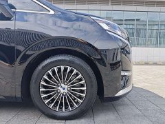 Denza D9 2024 DM-i 980 four-wheel drive premium - фото 9