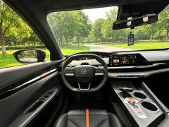 Changan UNI-V 1.5T exclusive - фото 8