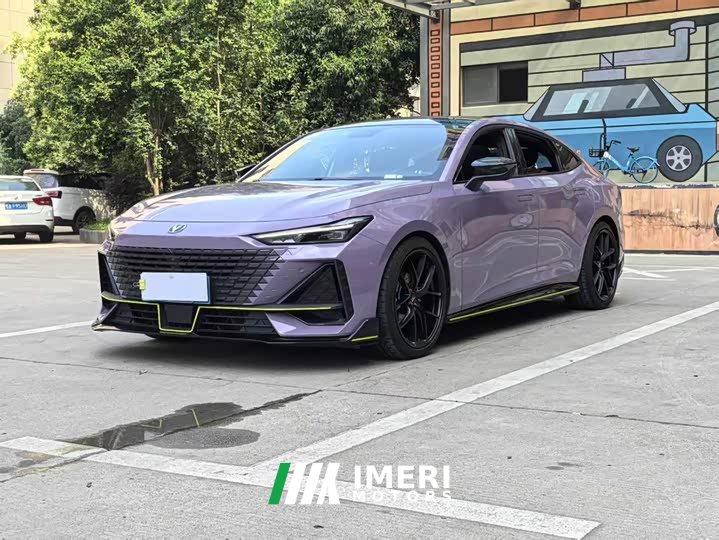 Changan UNI-V 1.5T sports version - автомобиль из Китая