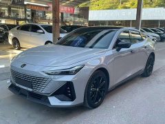 Changan UNI-V 1.5T premium - фото 1