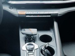 Changan UNI-V 2022 1.5T premium - фото 3