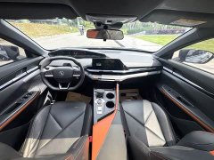 Changan UNI-V 1.5T sports version - фото 4
