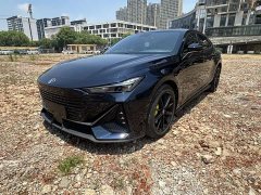 Changan UNI-V 1.5T premium - фото 1