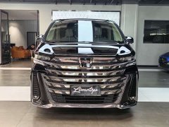 Toyota Vellfire Crown Hybrid 2.5L Executive Lounge - фото 2