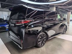 Toyota Vellfire Crown Hybrid 2.5L Executive Lounge - фото 4