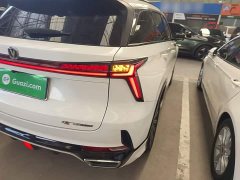 Changan CS75PLUS 2.0T Premium Version - фото 8