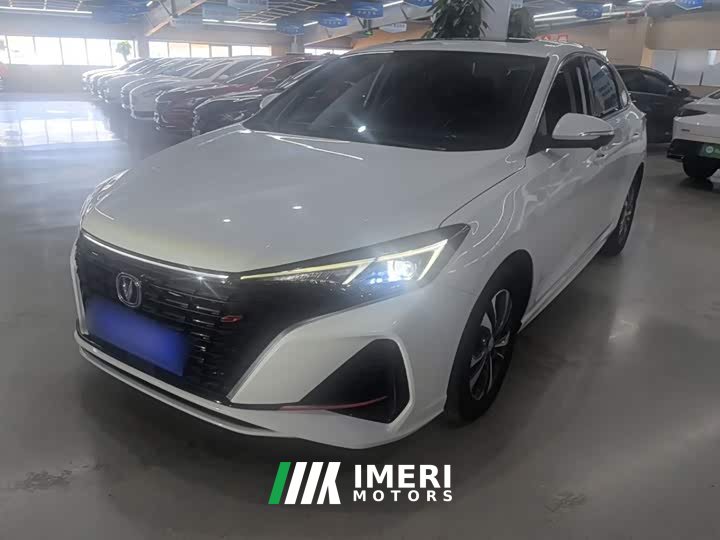 Changan Eado PLUS Blue Whale NE 1.4T GDI DCT Distinguished Edition - автомобиль из Китая