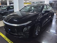 Hongqi E-QM5 610km PLUS - фото 1
