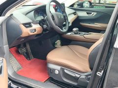 Hongqi E-QM5 610km PLUS - фото 9