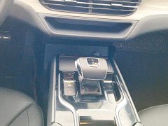 Hongqi E-QM5 620km PLUS - фото 16