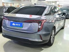 Hongqi E-QM5 610km PLUS - фото 3