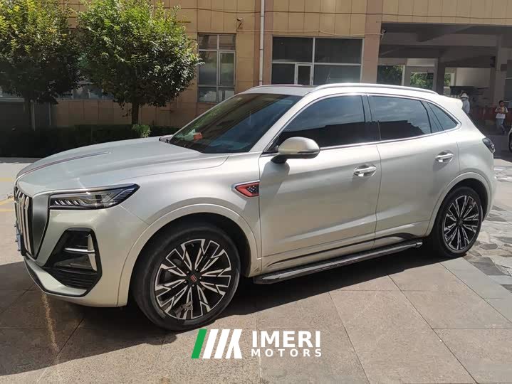 Hongqi HS5 2023 2.0T four-wheel drive Qixiang Pro version - автомобиль из Китая