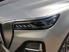 Hongqi HS5 2023 2.0T four-wheel drive Qixiang Pro version - фото 5