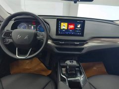 Hongqi E-QM5 2023 facelift basic travel version - фото 12
