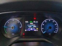 Hongqi E-QM5 2023 facelift basic travel version - фото 14