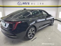 Hongqi E-QM5 2023 facelift basic travel version - фото 3