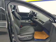 Hongqi E-QM5 2023 facelift basic travel version - фото 8