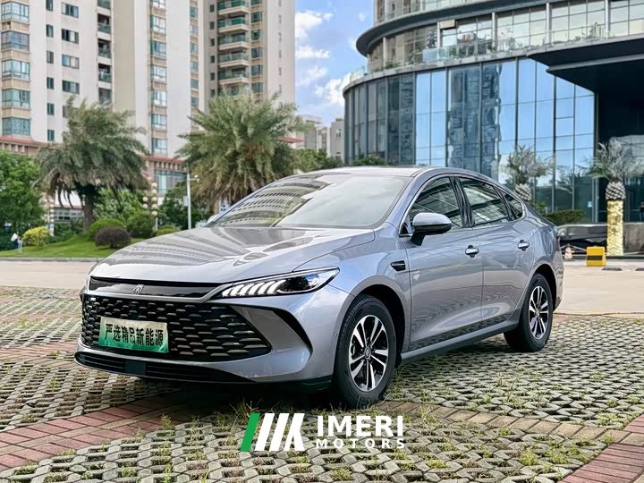 BYD Qin PLUS DM-i Smart Driving Edition 120KM Transcendent Type - автомобиль из Китая