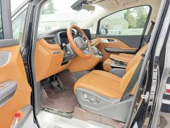 Hongqi HQ9 PHEV 2024 2.0T AWD Business Edition - фото 4