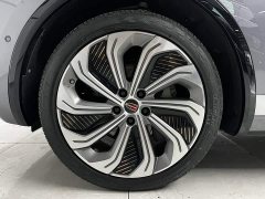 Hongqi E-HS9 2022 660km Flagship Edition Four-Seat - фото 7