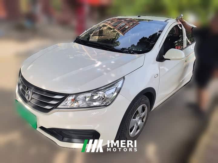 Baojun 310 2020 1.2L manual comfort - автомобиль из Китая