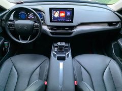 Hongqi E-QM5 basic travel version - фото 14