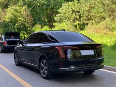 Hongqi E-QM5 basic travel version - фото 7
