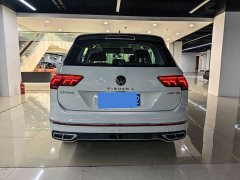 Volkswagen Tiguan L 330TSI automatic two-wheel drive R-Line version - фото 10
