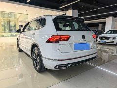 Volkswagen Tiguan L 330TSI automatic two-wheel drive R-Line version - фото 11