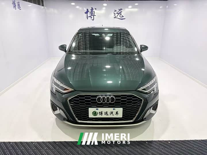 Audi A3 Sportback 35 TFSI Fashion Version - автомобиль из Китая