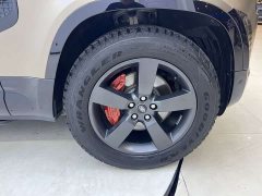 Land Rover Defender facelift 110 3.0T P400 X - фото 10