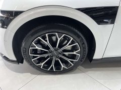 Zeekr 007 Smart Drive Edition 75kWh - фото 13