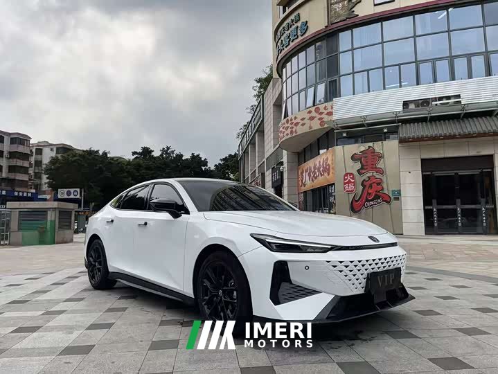 Changan UNI-V 1.5T 500Bar Premium Type - автомобиль из Китая