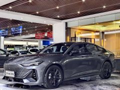 Changan UNI-V 1.5T premium - фото 1