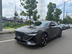 Changan UNI-V 1.5T premium - фото 1