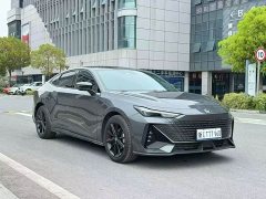 Changan UNI-V 1.5T high-energy version - фото 1