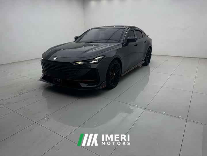 Changan UNI-V 1.5T sports version - автомобиль из Китая