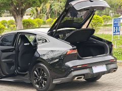 Changan UNI-V 1.5T premium - фото 16