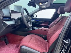 BMW 5 Series 525Li Luxury Package - фото 16