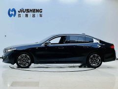 BMW 5 Series 525Li Luxury Package - фото 3