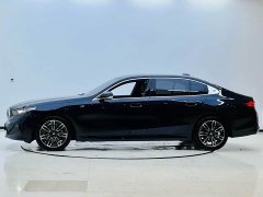 BMW 5 Series 525Li Luxury Package - фото 8