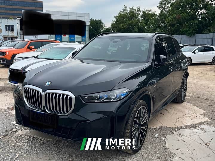 BMW X5 2023 xDrive 40Li Exclusive M Sports Night Package - автомобиль из Китая