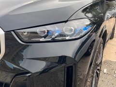 BMW X5 2023 xDrive 40Li Exclusive M Sports Night Package - фото 4