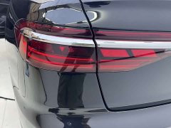 Audi A8 A8L Horch Founder's Edition Classic - фото 10
